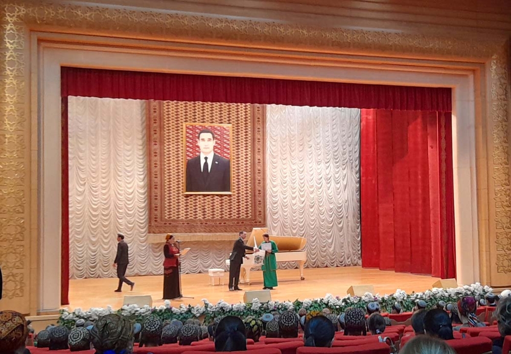 Türkmenistanda «Ýaş zehin» bäsleşigi tamamlandy