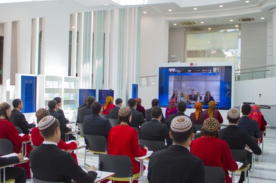 Belarus Respublikasynyň Ýefrosiniýa Poloskaýa adyndaky Polosk döwlet uniwersitetiniň sanly ulgam arkaly geçiren IV Halkara ylmy-amaly maslahatyÝagşygeldi Kakaýew adyndaky Halkara nebit we gaz uniwersitetinde geçirildi