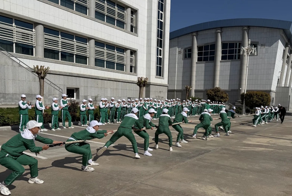 Ýaş olimpiaýaçylary taýýarlaýyş mekdebinde geçirilen köpçülikleýin bedenterbiýe çäresi uly ruhybelentlige beslendi