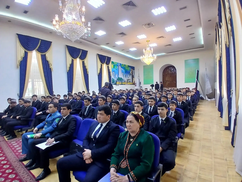 Bagtyýarlyk etrap häkimliginde "Sport we sagdynlyk bagtyýarlygyň gözbaşy" atly wagyz-nesihat duşuşygy geçirildi