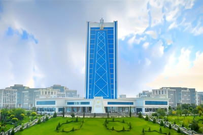 The first stage of the Olympiad in mathematics, chemistry, and informatics was held at the Yagshygeldi Kakayev International Oil and Gas University among secondary school students of our country