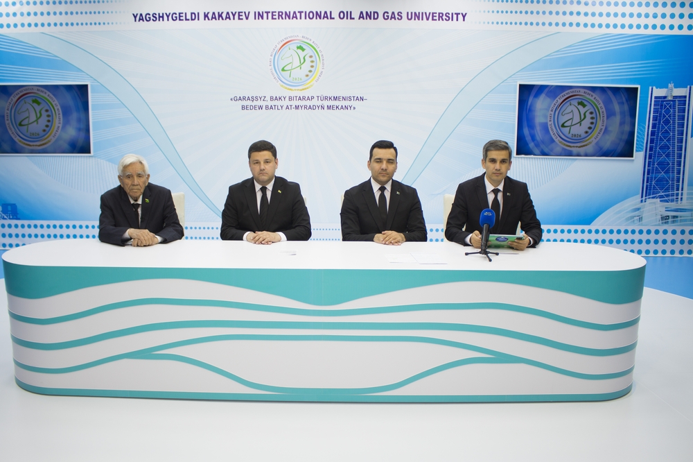 Ýagşygeldi Kakaýew adyndaky Halkara nebit we gaz uniwersitetinde «Türkmenistan – Hytaý: ösüşiň we abadançylygyň ýoly bilen» atly tegelek stol duşuşygy geçirildi