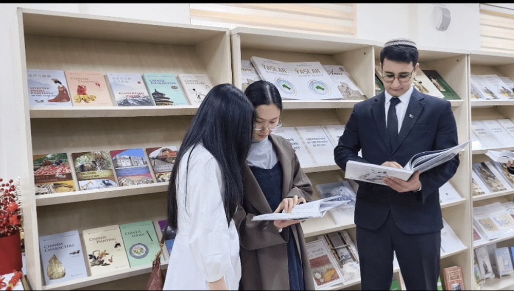 Более 9000 туркменских студентов обучаются в Китае — планируется расширение обменов