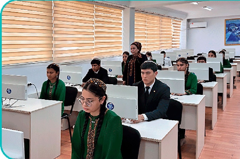 Türkmenistanda mekdep okuwçylarynyň arasynda geçirilen des bäsleşikleriniň netijeleri jemlendi