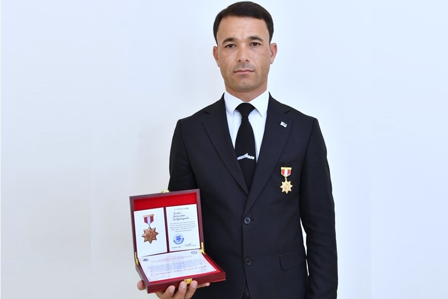 Atşynas mugallymyň hünär ussatlygynyň halkara ykrarnamasy