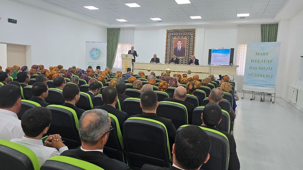 USULY-AMALY DÖWLET MASLAHATY GEÇIRILDI