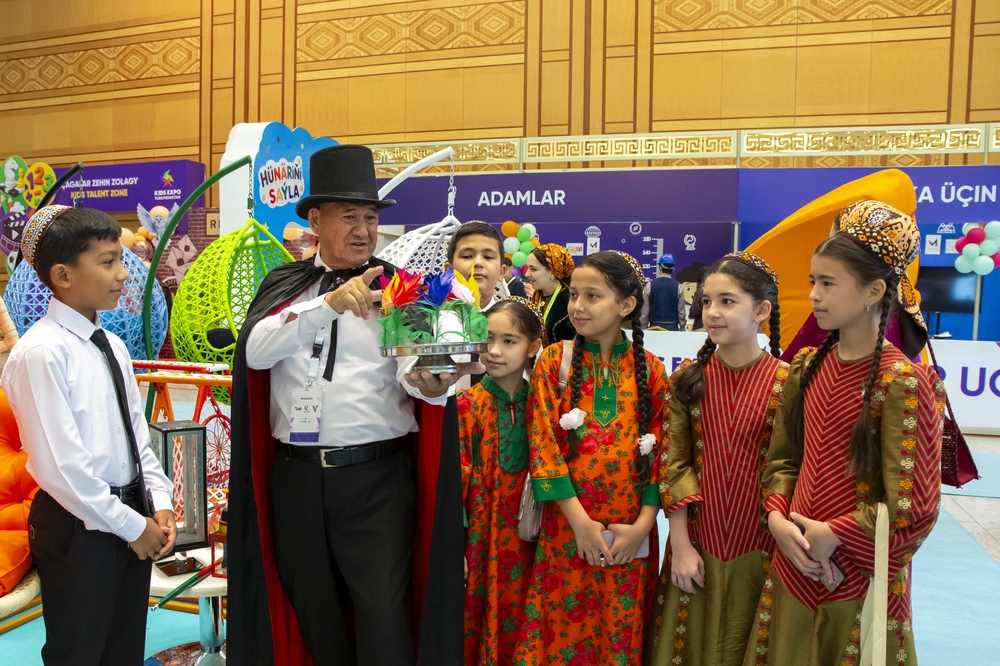 «Kids Ekspo» — Çagalar üçin özboluşly baýramçylyk 