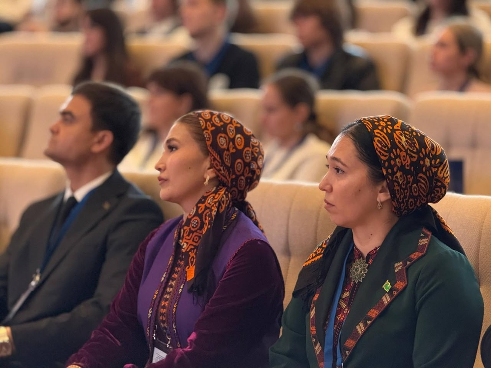 Myrat Garryýew adyndaky Türkmenistanyň Döwlet lukmançylyk uniwersitetiniň ýaş alymlary Belarus Respublikasynda geçirilen halkara ylmy foruma gatnaşdylar