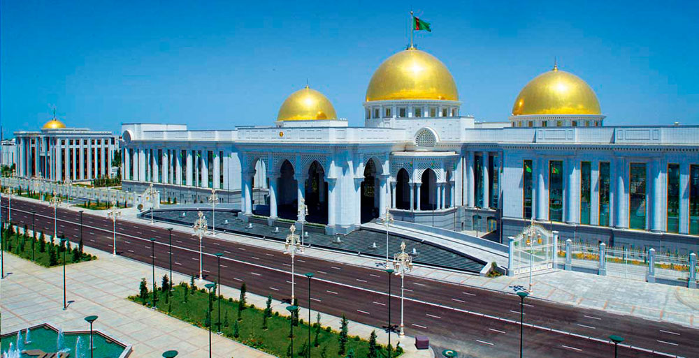 The Ambassador Extraordinary and Plenipotentiary of the Hellenic Republic Begins Her Mission in Turkmenistan